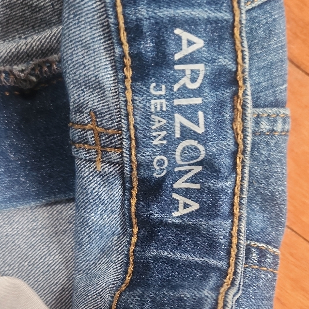 Arizona Jean Company Blue Boot-Cut Jeans - Picture 5 of 5